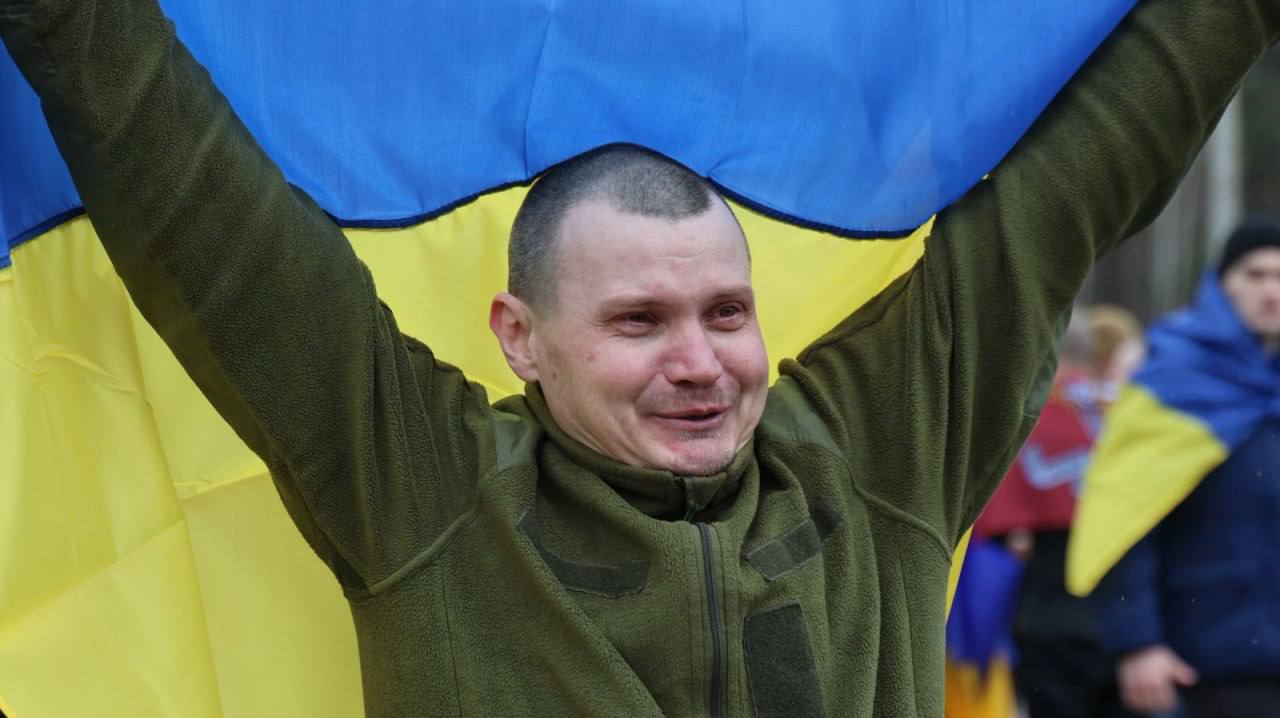 Фото до матеріалу: Троє воїнів з Вінниччини повернулися з російського полону