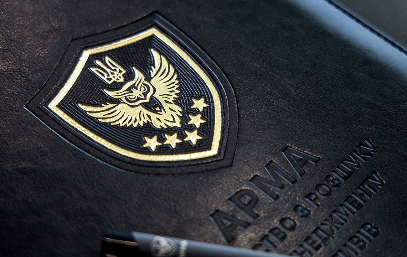 Фото до матеріалу: АРМА втрачає мільйони через бюрократію: арештоване житло росіян простоює роками