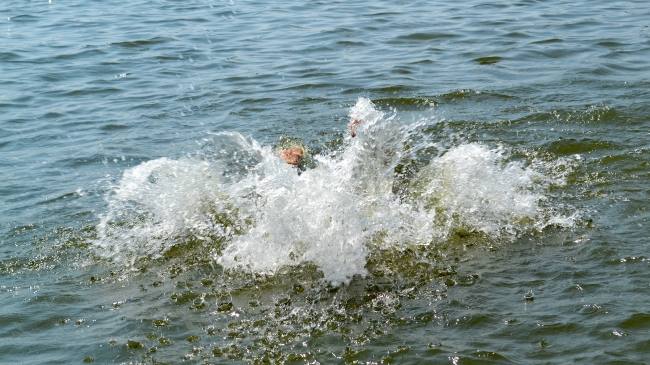 Фото до матеріалу: На Тячівщині з річки Тересва витягли тіло чоловіка
