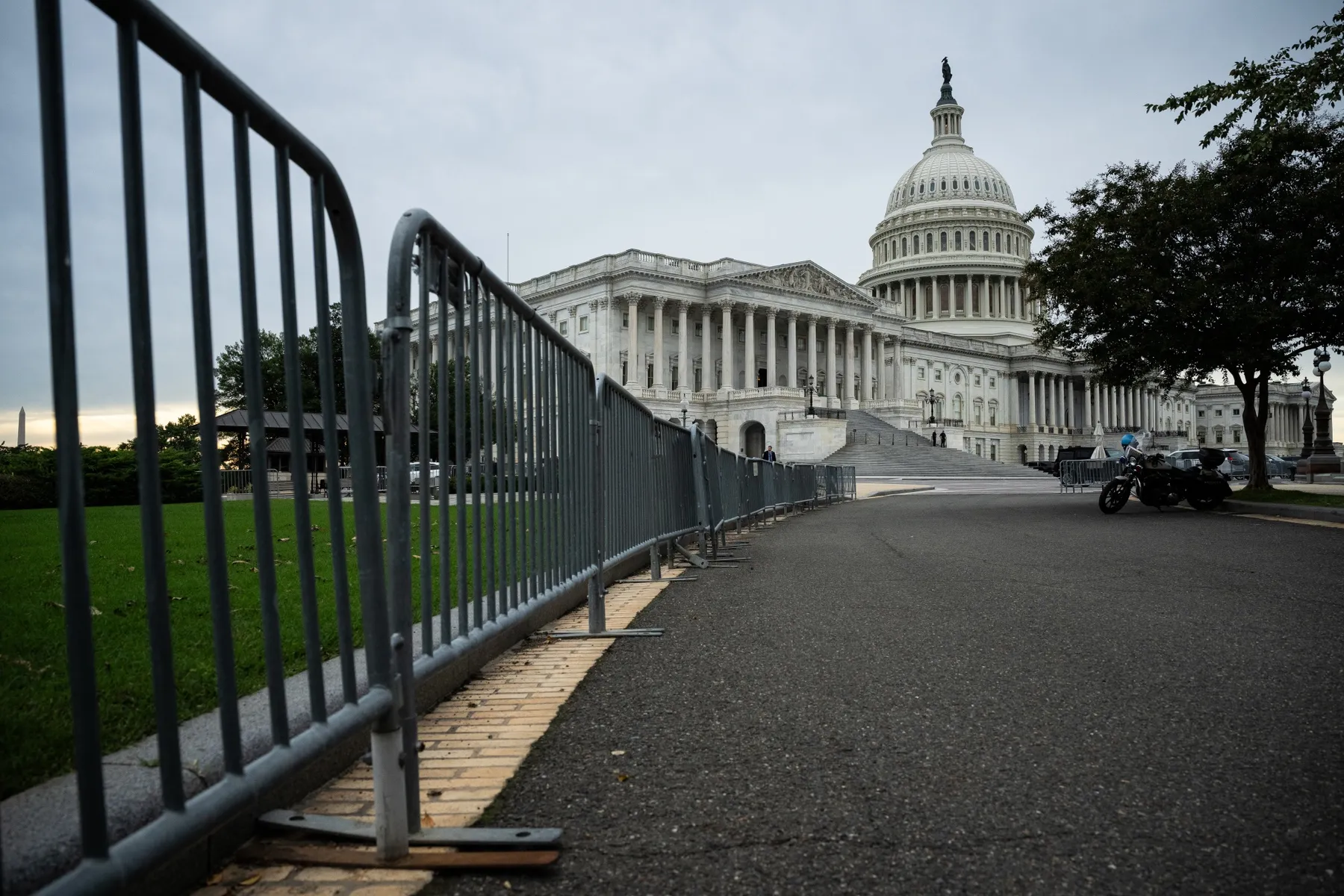 Фото до матеріалу: США додали до санкційного списку 35 осіб за допомогу Ірану