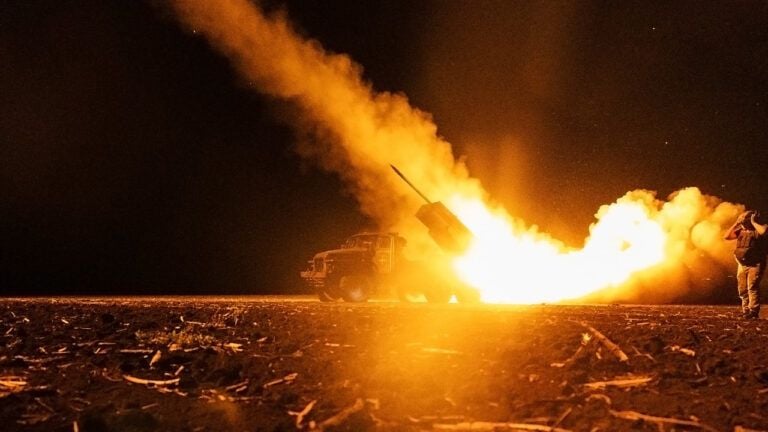 Фото до матеріалу: Масштабна атака Сил оборони: уражено НПЗ в Оренбурзькій області та ворожу техніку