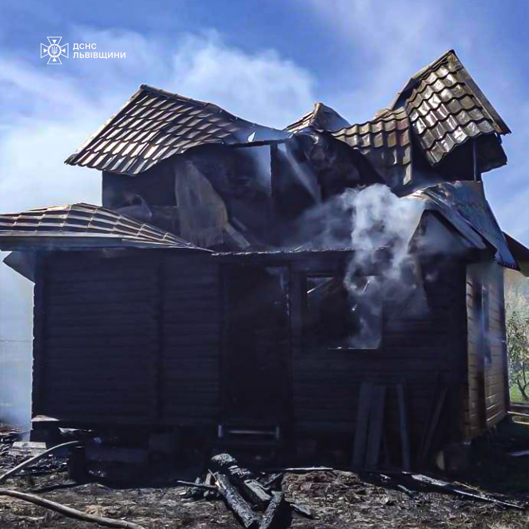 Фото до матеріалу: Біля Львова ущент згорів житловий будинок
