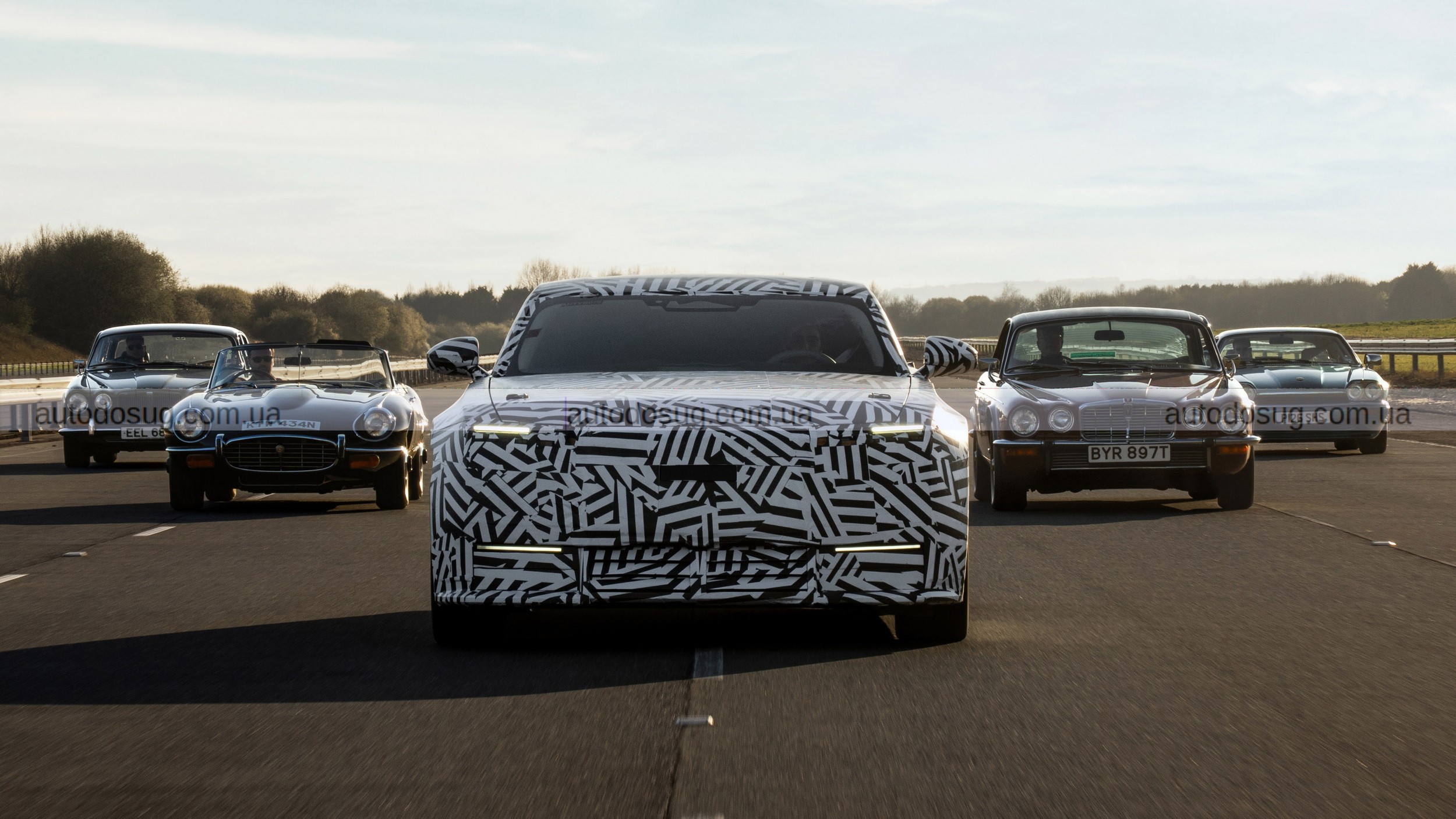 Фото до матеріалу: Jaguar Type 01: три мотори та 1000 к.с. відкривають електричну еру британця