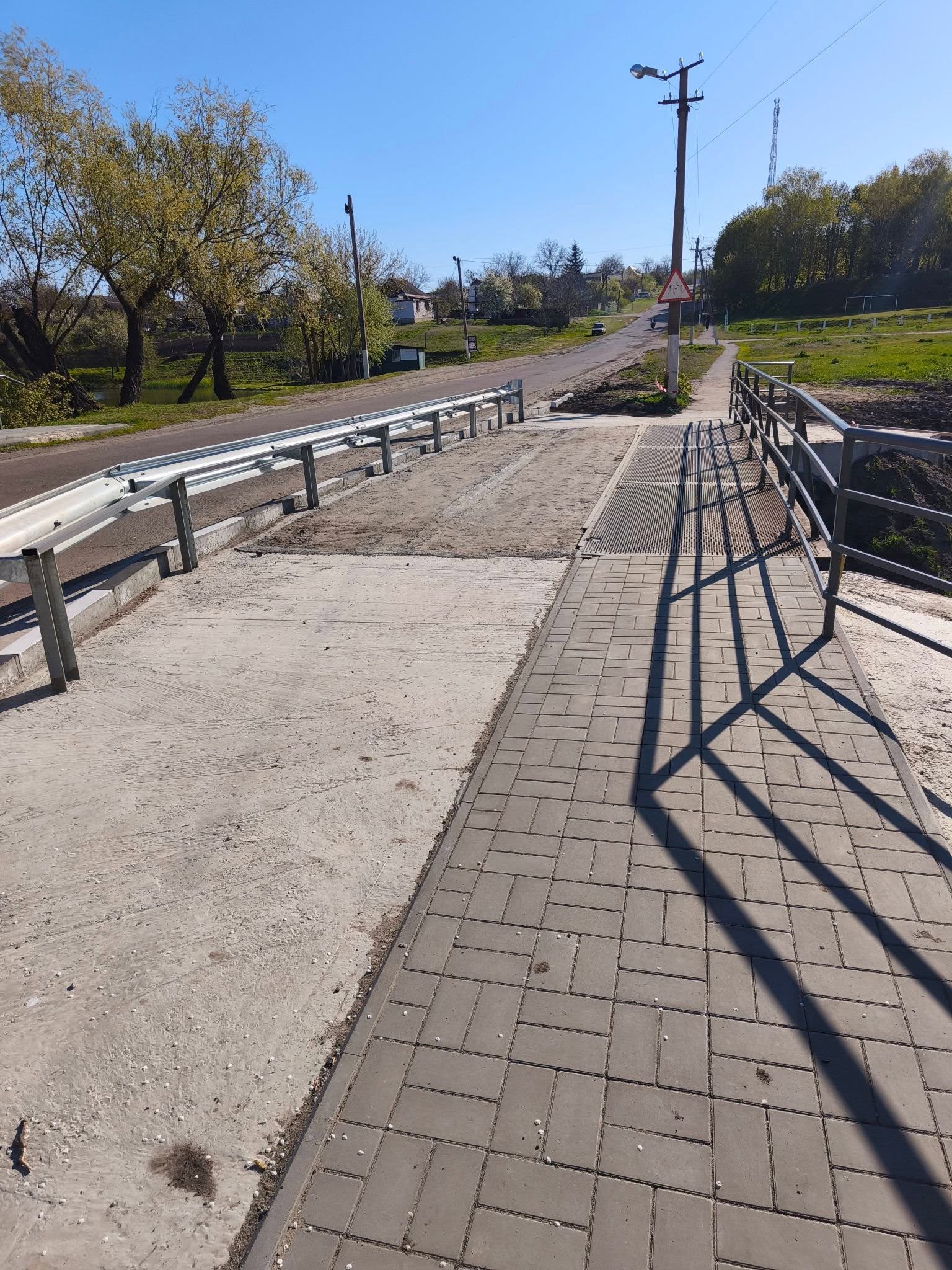 Фото до матеріалу: У Мокрій Калигірці на Звенигородщині завершили ремонт містка