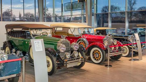Фото до матеріалу: Топ-10 найстаріших автомобілів в Україні: від Ford Model T до американського Holsman 1904 року