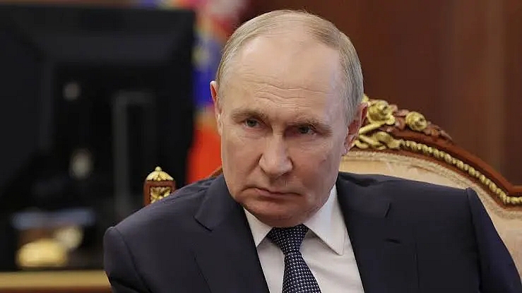 Фото до матеріалу: Путін прокоментував удари по Туапсе: заявляє про відсутність загроз