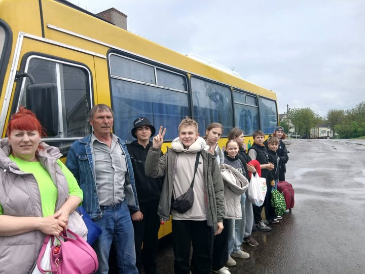 Фото до матеріалу: Діти з Кривоозерщини відпочили в київському «Артеку»
