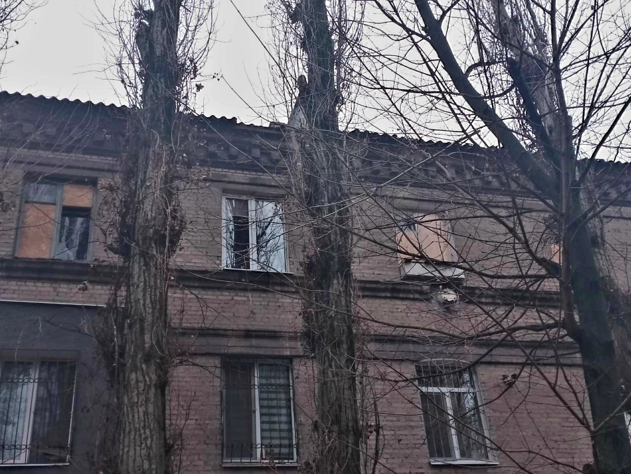 Фото до матеріалу: Атака на Нікопольщині: пошкоджено 5 будинків, постраждало двоє цивільних