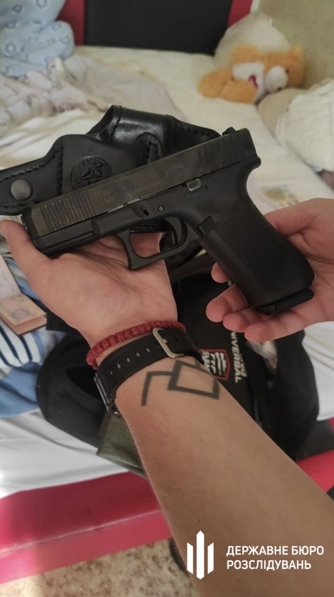 Фото до матеріалу: ДБР заподіяло підозру Володимиру Омеляну в ухиленні від служби