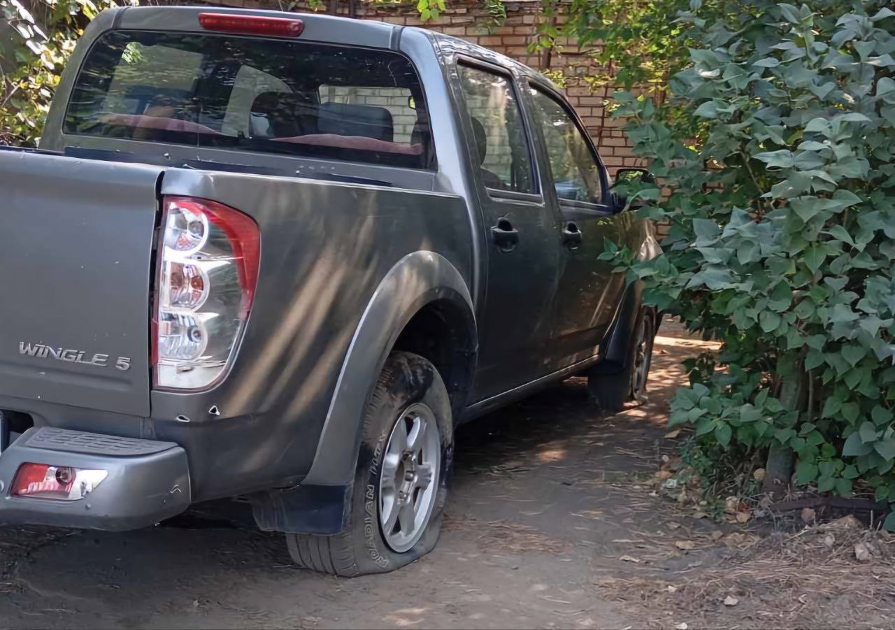 Фото до матеріалу: У Нікополі через артилерійський обстріл загинула жінка, ще шестеро постраждали