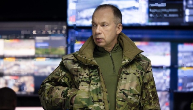 Фото до матеріалу: Головнокомандувач ЗСУ доручив розробити нові формати контрактної служби