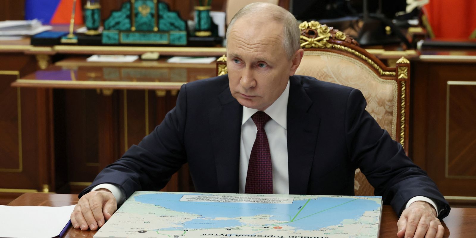 Фото до матеріалу: Російське командування обіцяє Путіну взяти Донбас до осені 2026 року