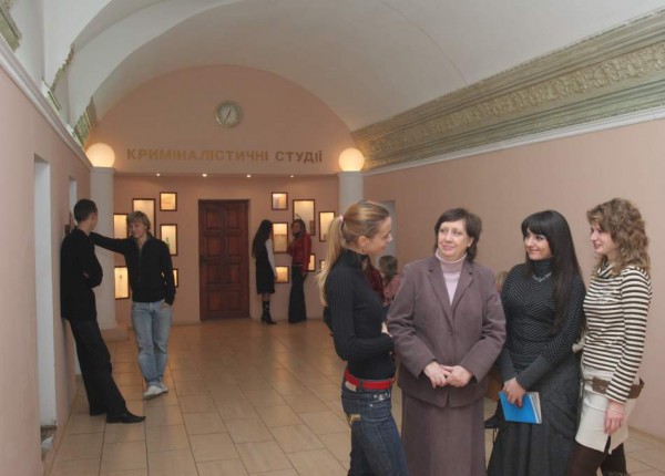 Фото до матеріалу: Академія адвокатури України: умови вступу, факультети та відгуки студентів у Києві