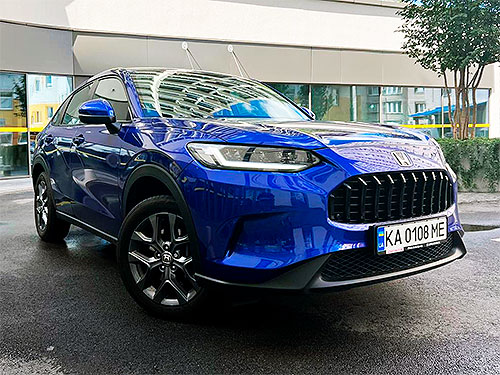 Фото до матеріалу: Тест-драйв Honda ZR-V: динамічний гібрид за ціною звичайного кросоверу