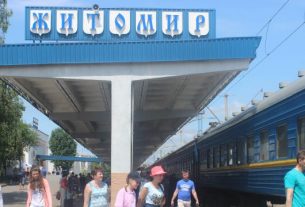 Фото до матеріалу: Як обрати універсальну тефлонову сковорідку для щоденного використання