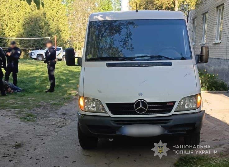 Фото до матеріалу: Наїзд на поліцейського під час погоні: затримано мешканця Камінь-Каширського району