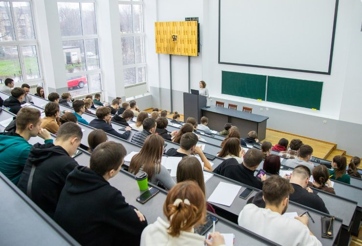 Фото до матеріалу: Бронювання працівників 2026: уряд готує нові жорсткі критерії для бізнесу