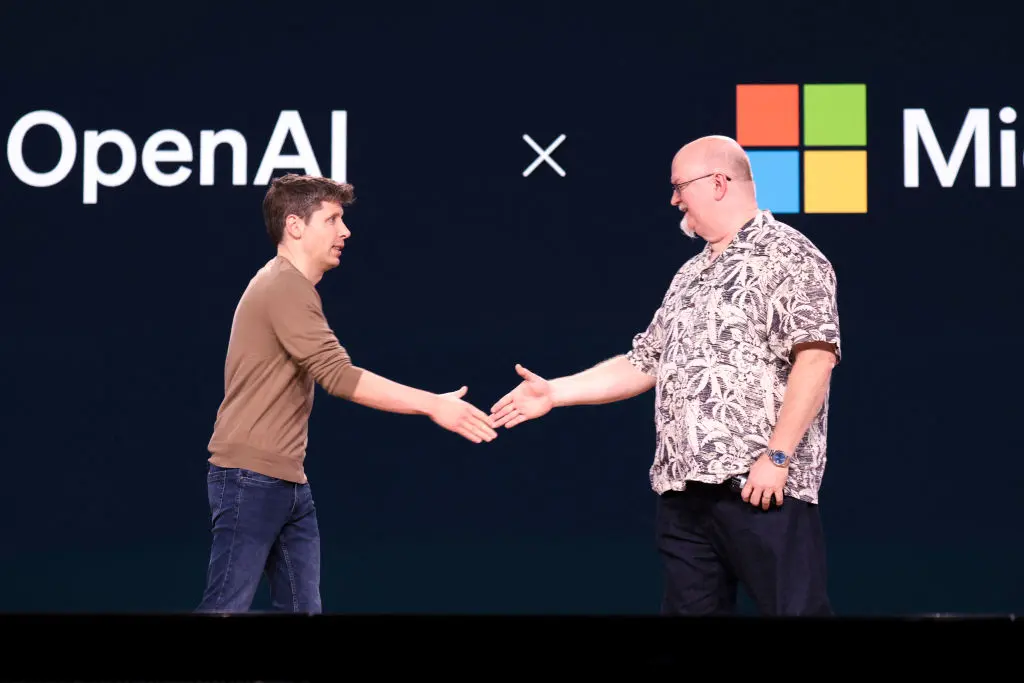 Фото до матеріалу: OpenAI скасовує ексклюзив із Microsoft: моделі з'являться в хмарі Amazon