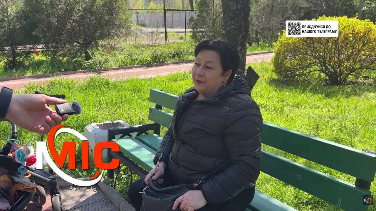 Фото до матеріалу: Вандалізм у розарії Кам'янського: зруйновані арт-об'єкти та розбиті стенди