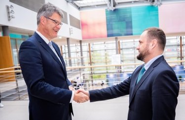 Фото до матеріалу: Німеччина підтримає Укрзалізницю: 100 електровозів для експорту та евакуації