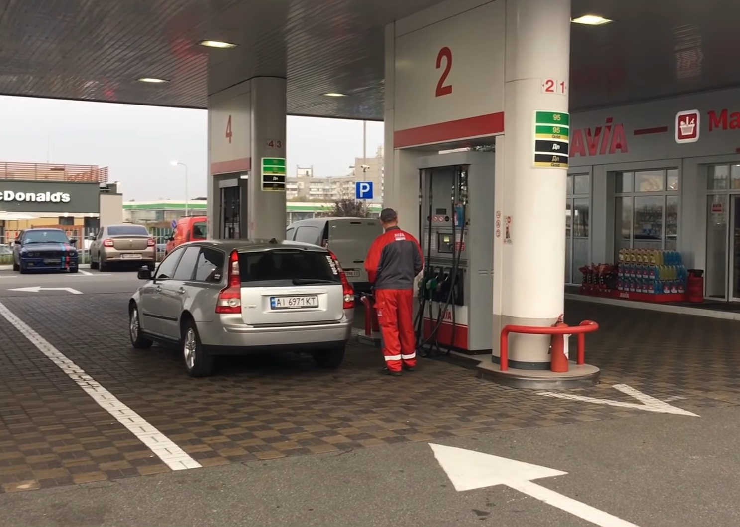 Фото до матеріалу: Рекордні ціни на дизель: в Україні паливо подорожчало до 90 гривень за літр