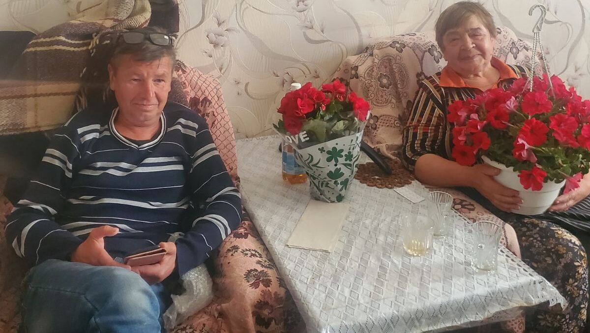 Фото до матеріалу: У Черкасах відзначають ювілей медсестри, 45 років відданої медицині