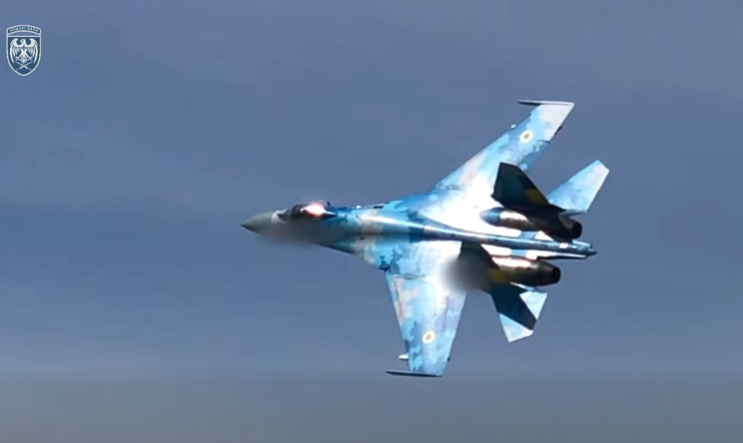 Фото до матеріалу: Льотчики 39-ї бригади тактичної авіації показали бойову роботу на Су-27