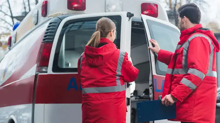 Фото до матеріалу: День працівників швидкої допомоги: визнання героїзму українських рятувальників