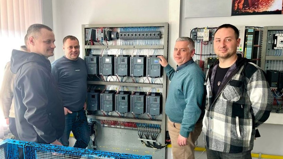 Фото до матеріалу: Інженери Каметсталі пройшли навчання з автоматизації Siemens на базі Метінвест Політехніки