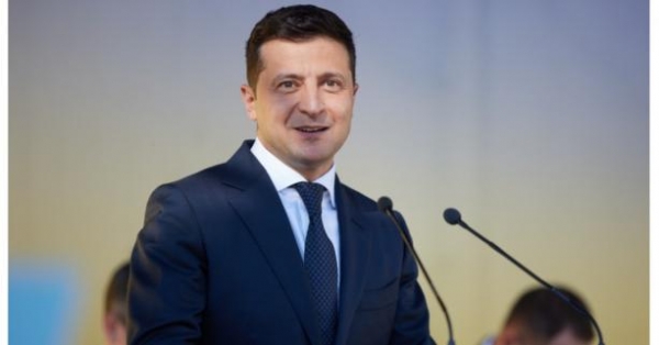 Фото до матеріалу: Землі повертаємо громадам: Зеленський підписав указ про передачу сільгоспземель