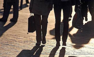 Фото до матеріалу: Програма працевлаштування для українців 50+: як взяти участь та що це дасть
