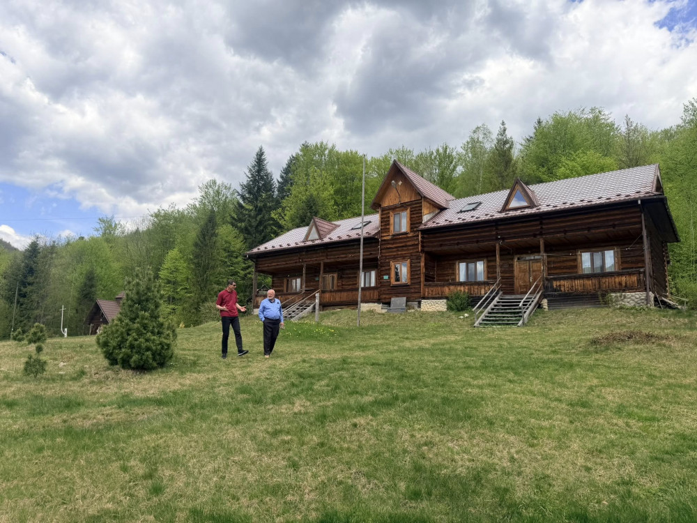 Фото до матеріалу: Голова Івано-Франківської облради відвідав пластовий табір-музей «Сокіл»