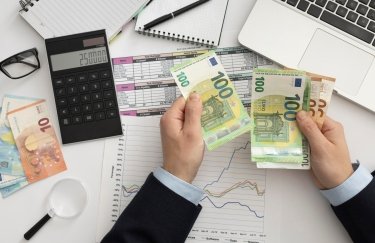 Фото до матеріалу: Курс долара та євро в Україні: офіційні дані на 13 травня 2026 року