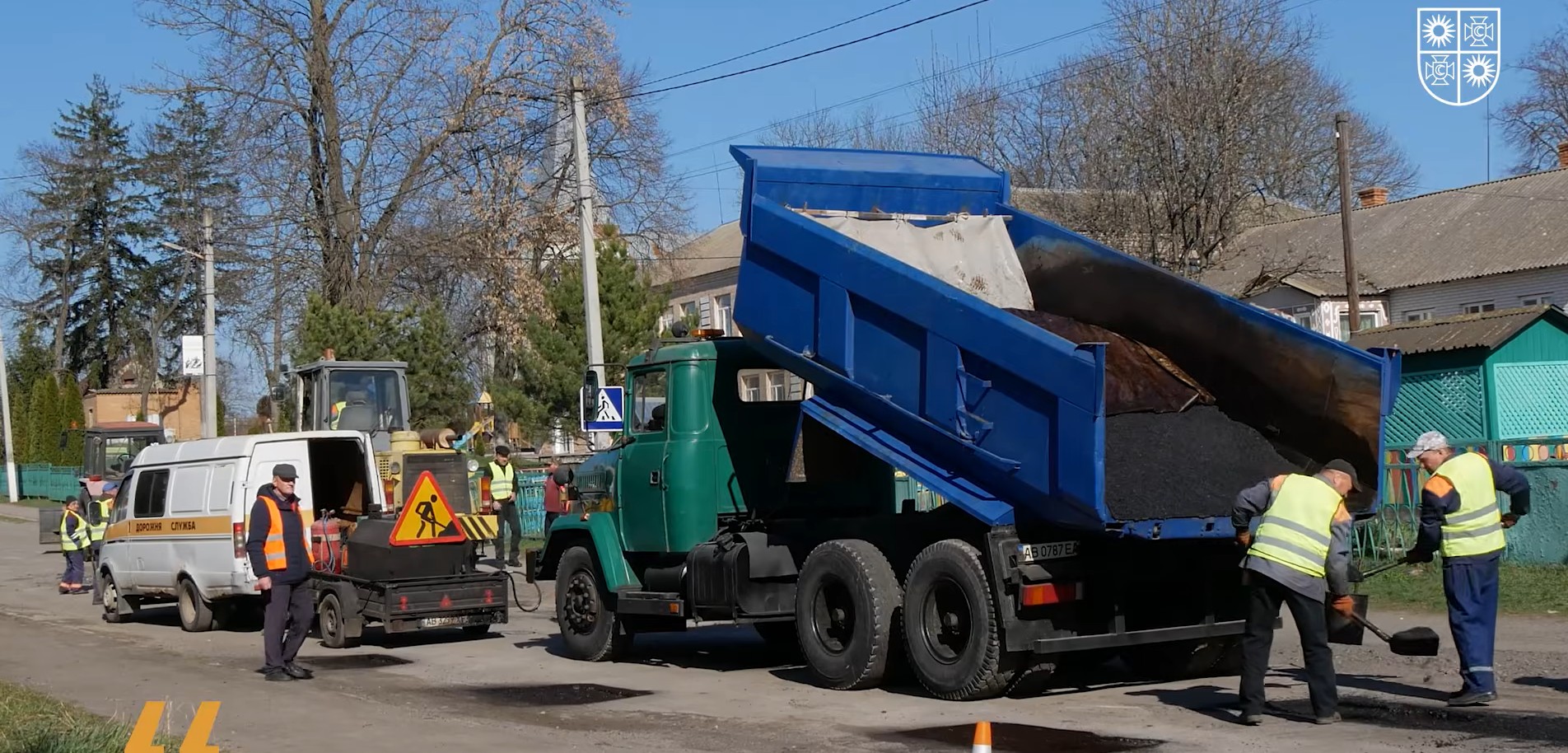 Фото до матеріалу: Вінниччина: понад 5 тисяч м² ямковості на дорогах відновлено