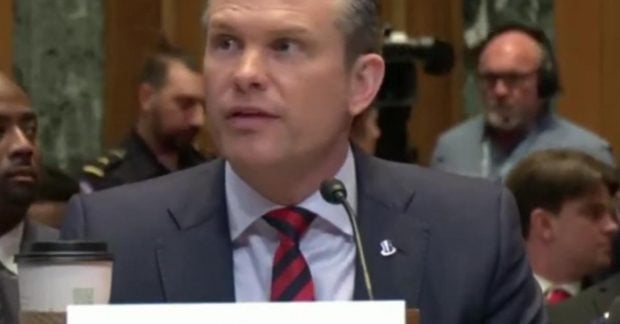 Фото до матеріалу: Гегсет у Конгресі: США готові до війни проти Ірану, але не передбачили блокаду