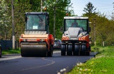 Фото до матеріалу: Ремонт доріг в Україні може зупинитися 1 червня через відсутність коштів