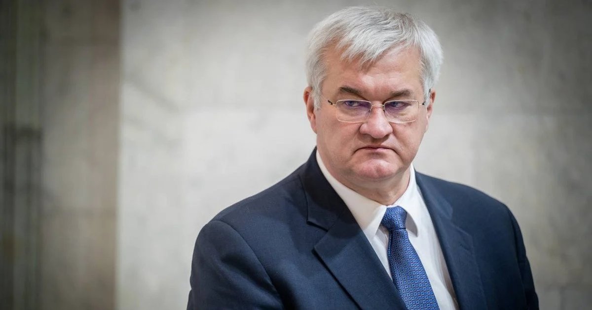 Фото до матеріалу: Сибіга прокоментував постачання зброї США: Україна закриває 40% потреб власними силами