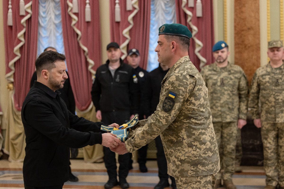 Фото до матеріалу: Білгород-Дністровський прикордонний загін отримав високу державну нагороду від президента
