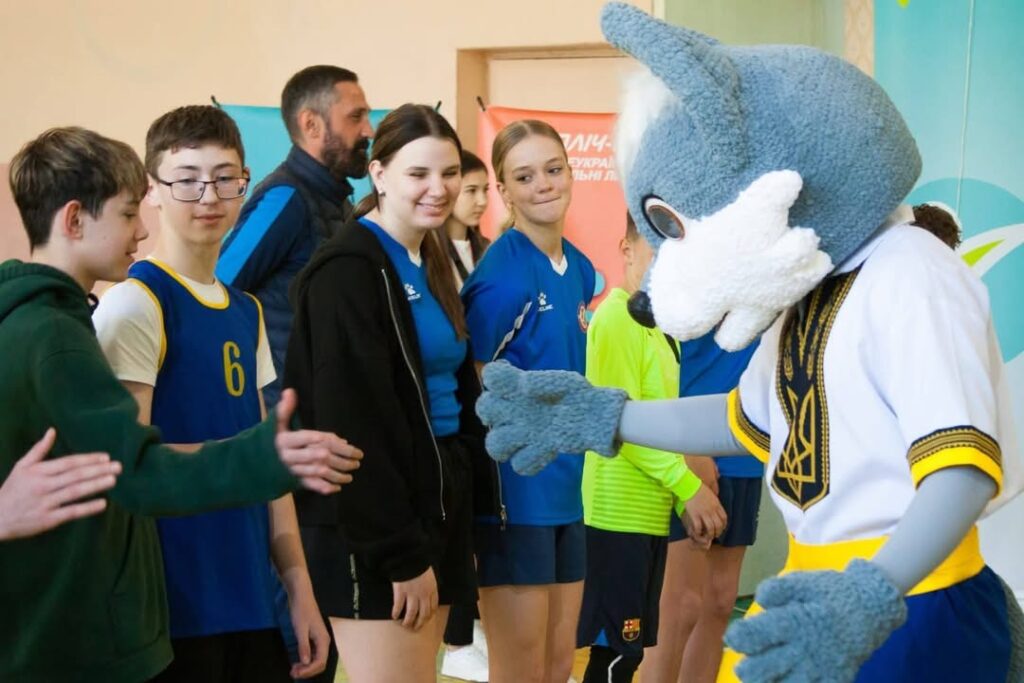 Фото до матеріалу: Черкащина визначила чемпіонів з міні-гандболу серед школярів