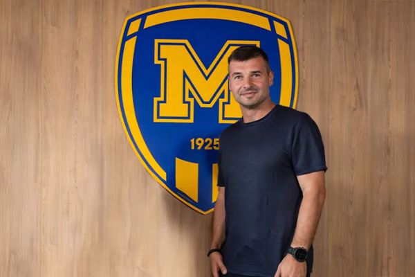 Фото до матеріалу: Хаві прокоментував звинувачення Мессі: «Порівняння абсурдне, він був найкращим»