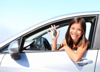 Фото до матеріалу: Ford може продати завод у Валенсії китайській Geely