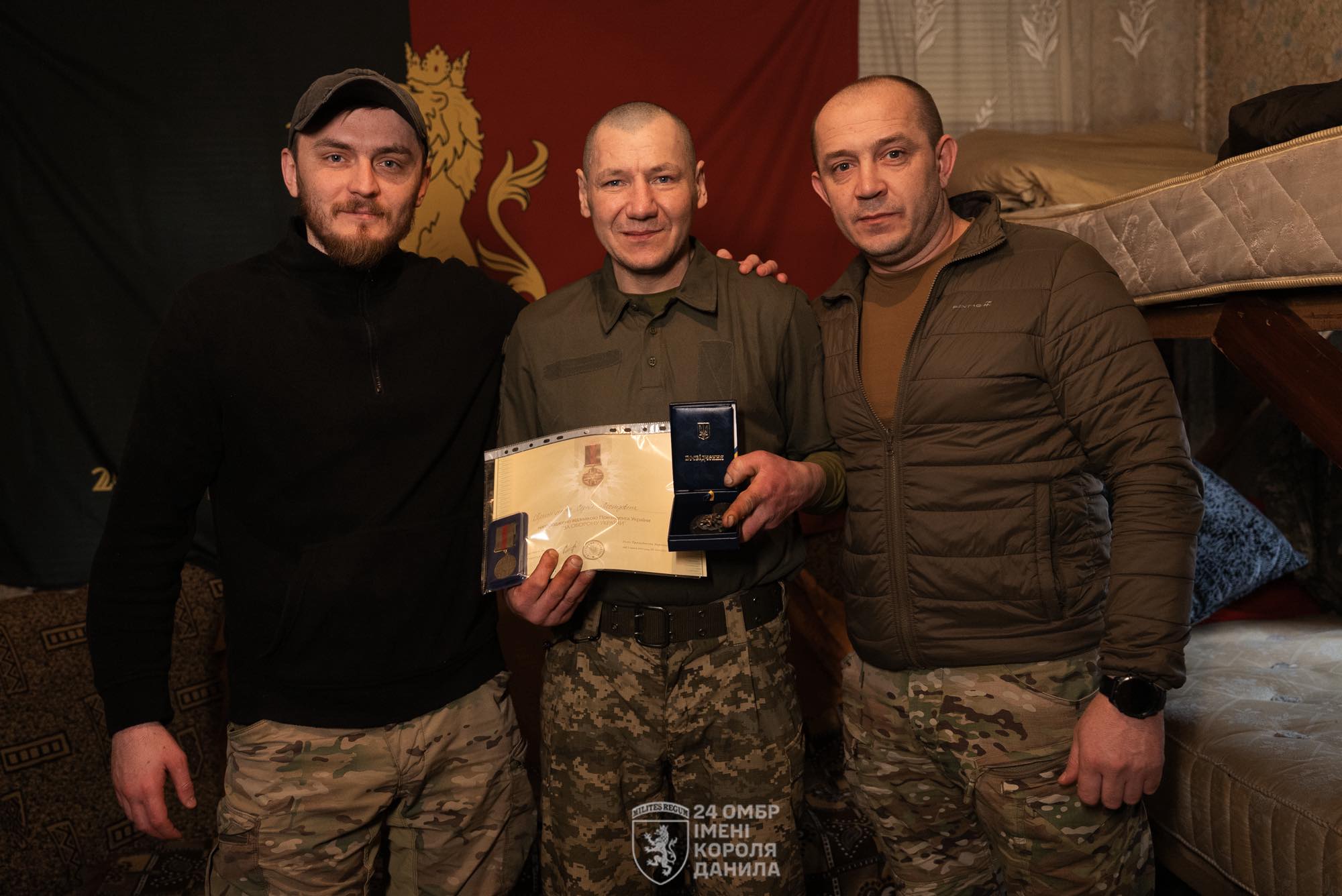 Фото до матеріалу: Сергій Криніцький отримав звання Героя України за оборону Часового Яру