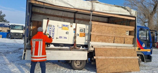 Фото до матеріалу: Високопільська громада отримала генератори для стабільного водопостачання