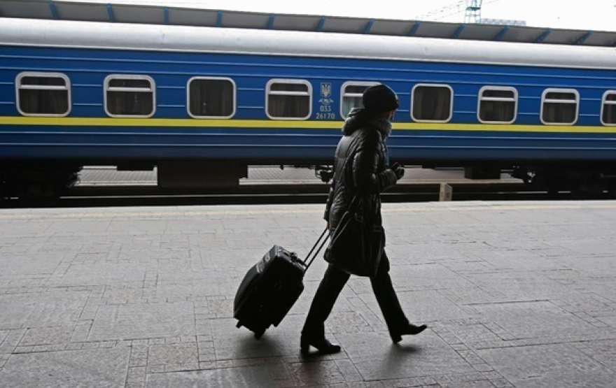 Фото до матеріалу: "Укрзалізниця" визначила оператора реклами для 94 вокзалів України