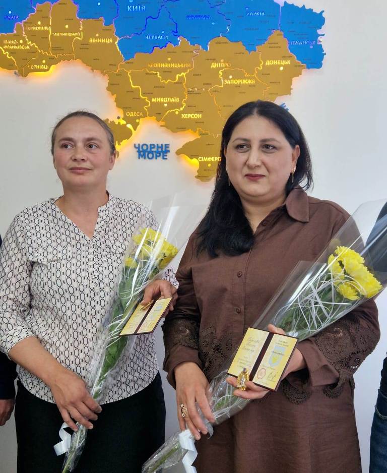 Фото до матеріалу: Дві жительки Болградського району удостоєні звання «Мати-героїня»