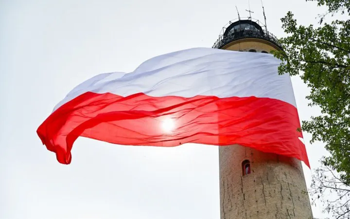 Фото до матеріалу: Польща оштрафувала на 20 млн злотих компанію за незаконний експорт авто до Росії