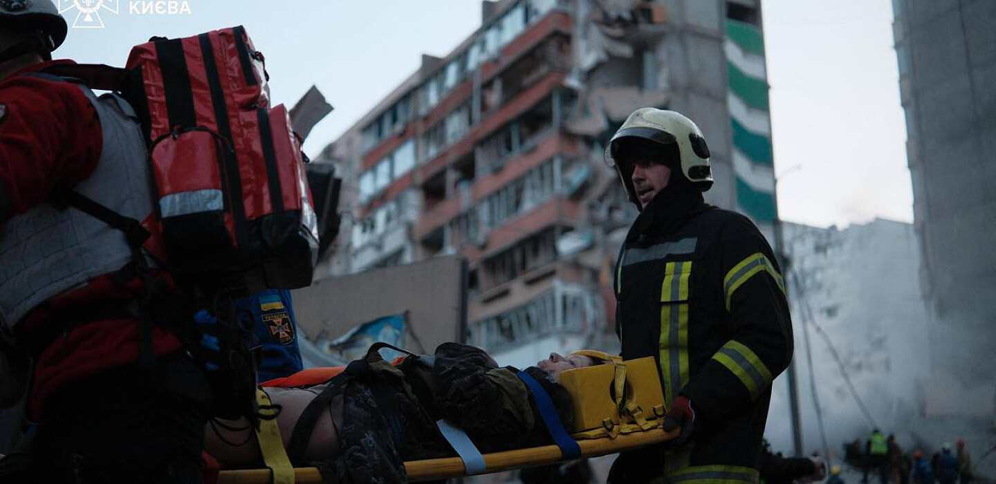 Фото до матеріалу: Київ та Кременчук: Росія завдала масовану комбіновану атаку ракетами та дронами