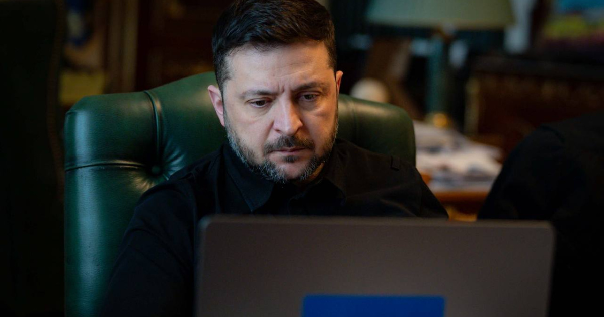 Фото до матеріалу: Зеленський: Посилюємо всі напрямки захисту, є рішення по Дніпру та Одесі