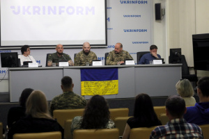 Фото до матеріалу: Громадськість закликала уряд не об'єднувати Держмолодьжитло та Укрфінжитло