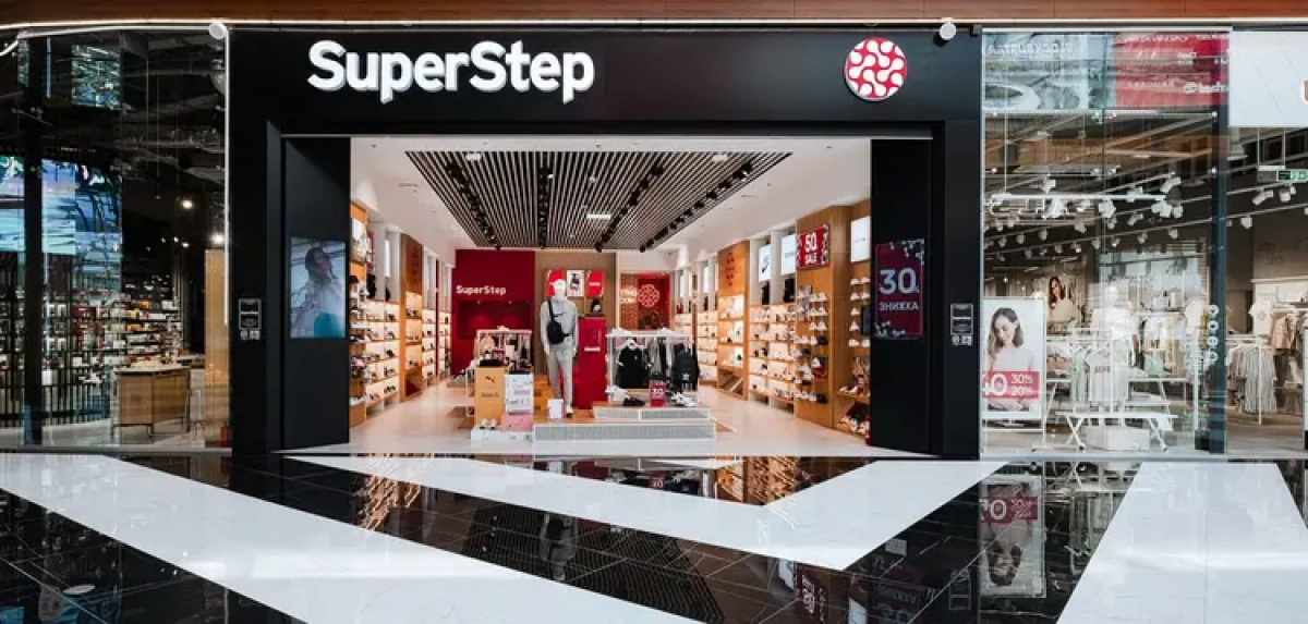 Фото до матеріалу: SuperStep виходить з України: нові орендарі для магазинів у ТРЦ Києва